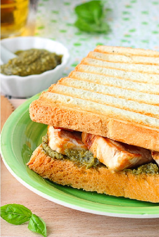 Texas toast with grilled turkey breast and pesto